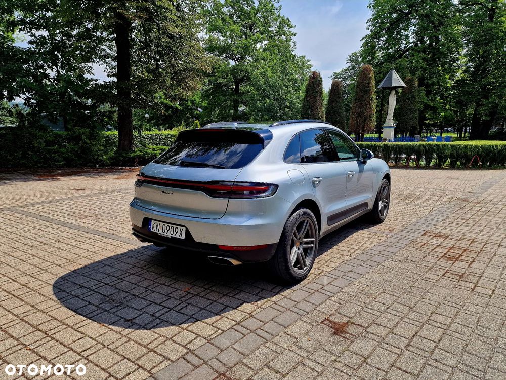 Porsche Macan - 4