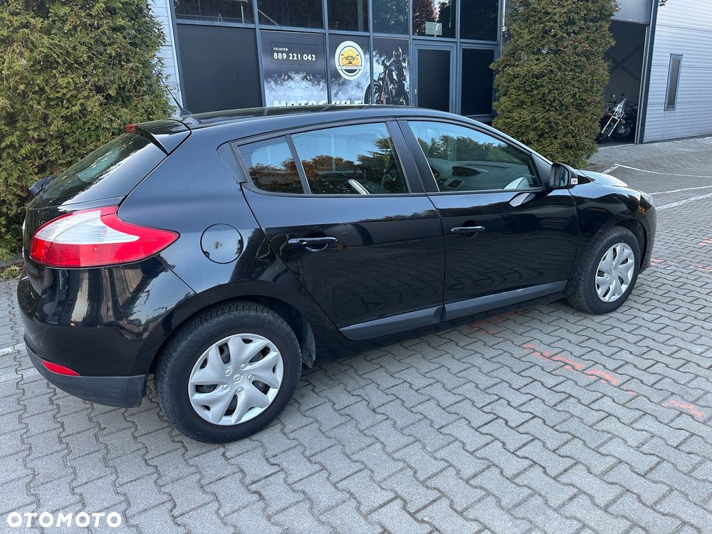 Renault Megane 1.6 16V 110 LIMITED - 9