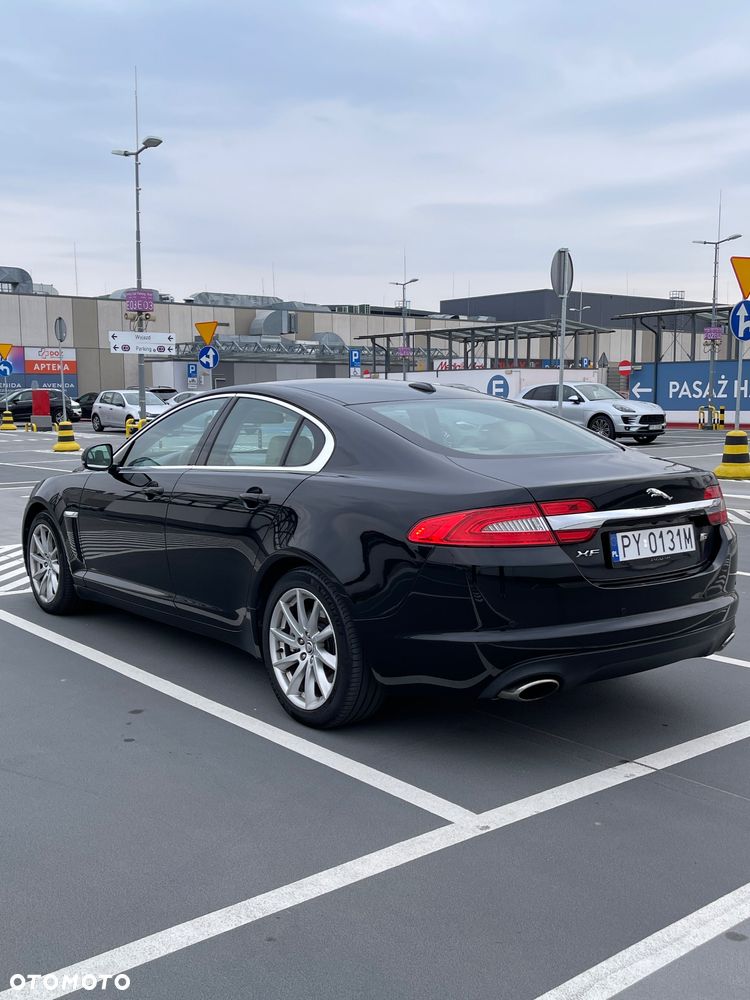 Jaguar XF 3.0 V6 D S Luxury - 7