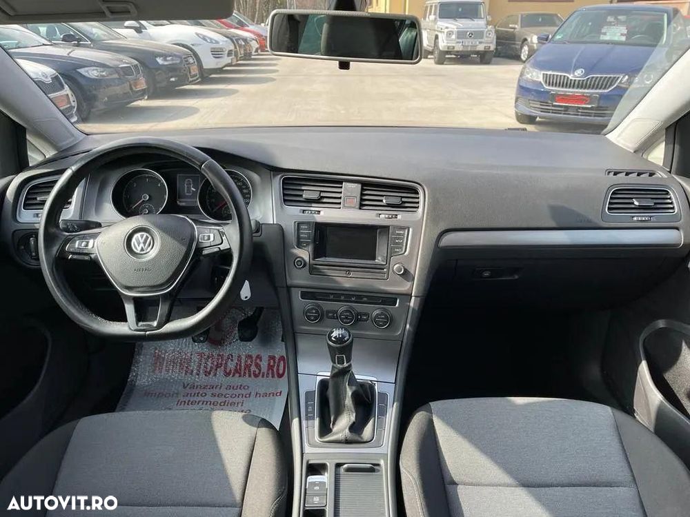 Volkswagen Golf 1.6 TDI DPF BlueMotion Technology Comfortline - 5