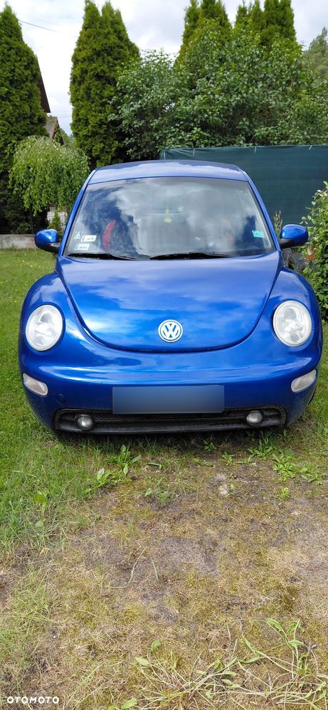 Volkswagen New Beetle - 1