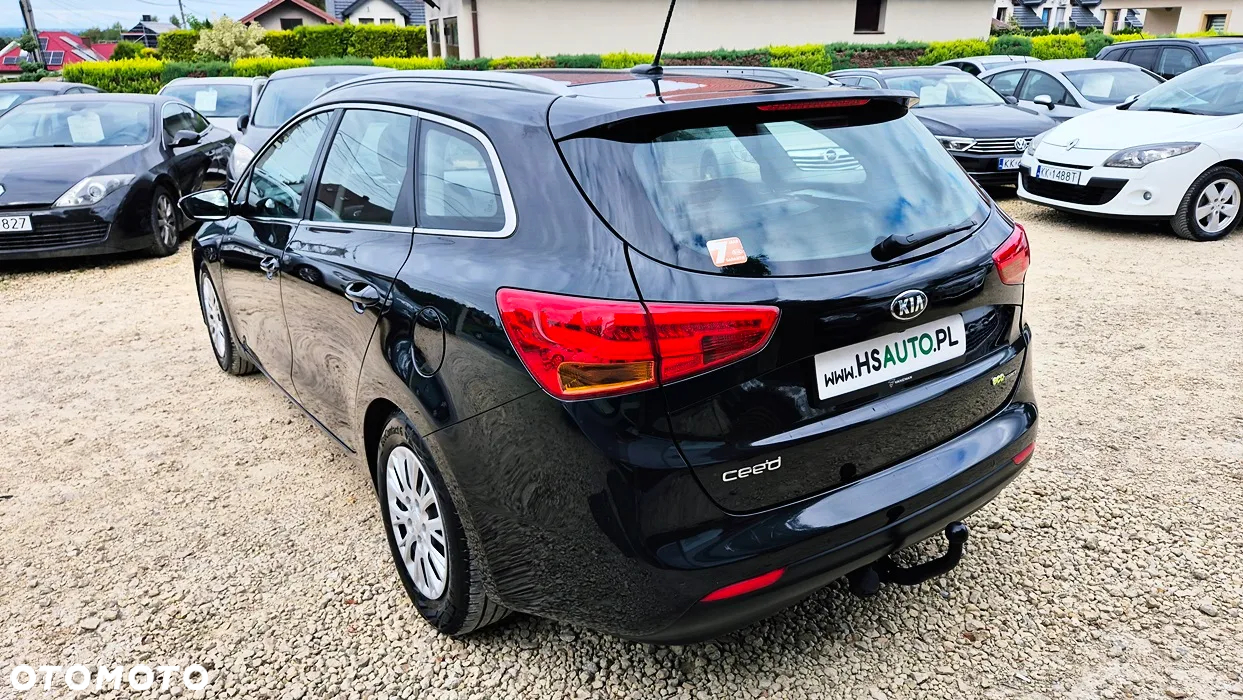 Kia Ceed Cee'd 1.6 GDI XL - 20
