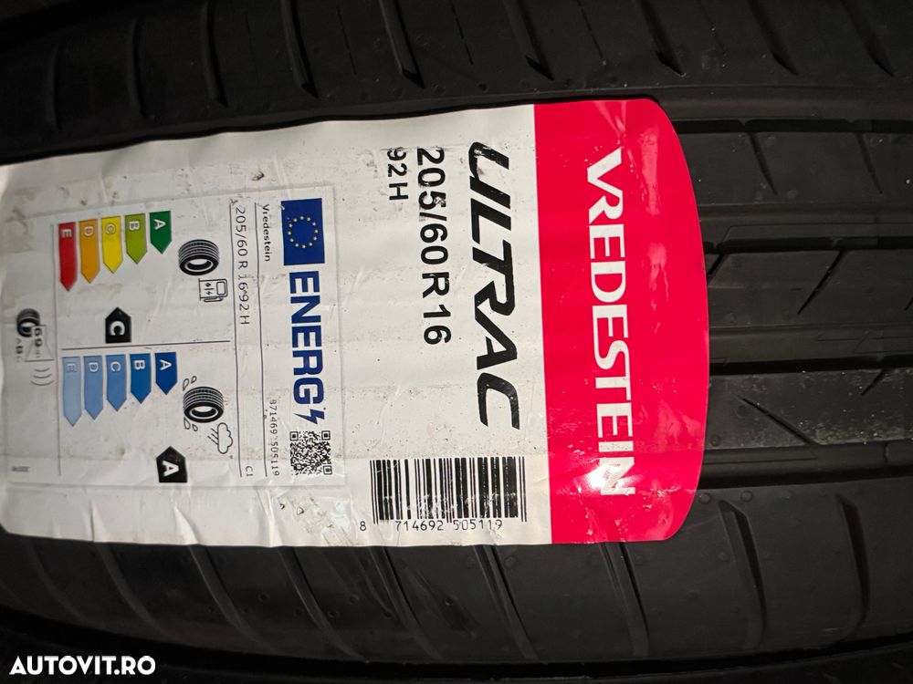 Vând 4 anvelope 205/60/16 vredestein de vară noi - 2