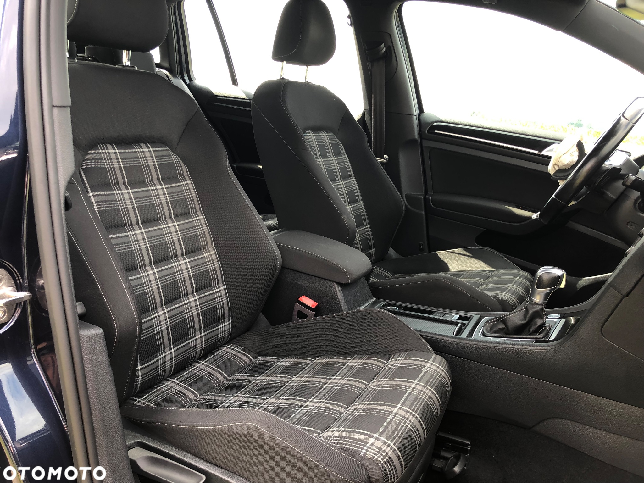 Volkswagen Golf Variant GTD 2.0 TDI SCR DSG - 13