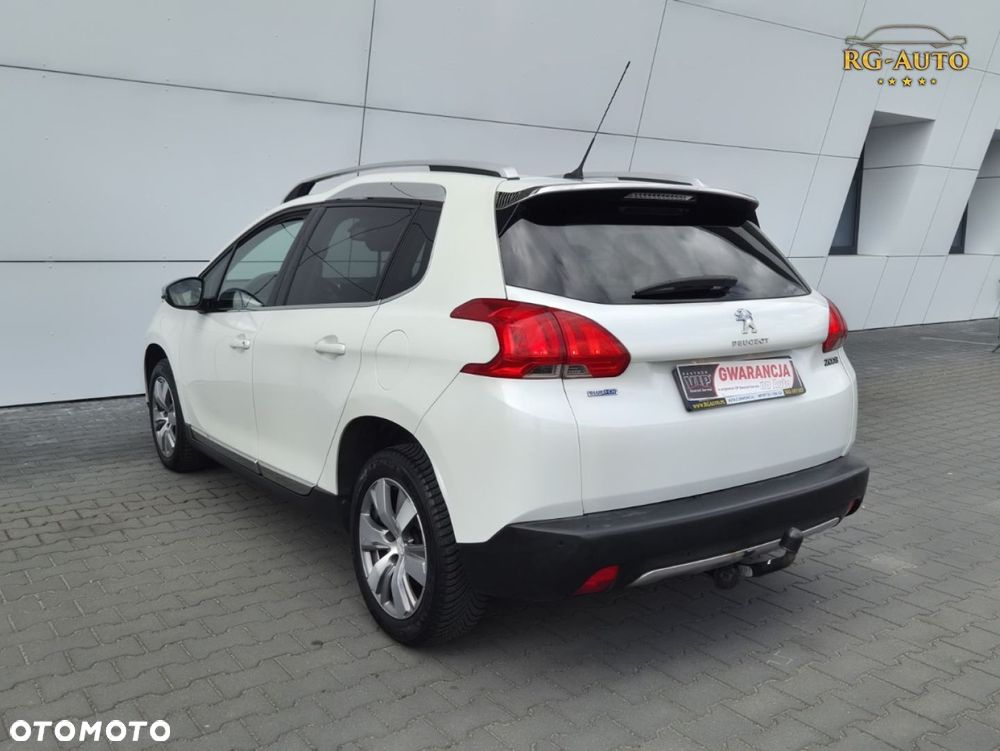Peugeot 2008 - 10