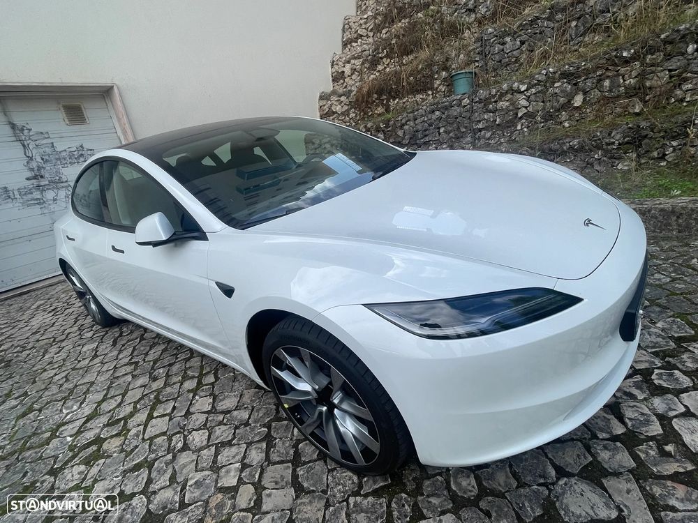 Tesla Model 3 Tração Traseira - 1