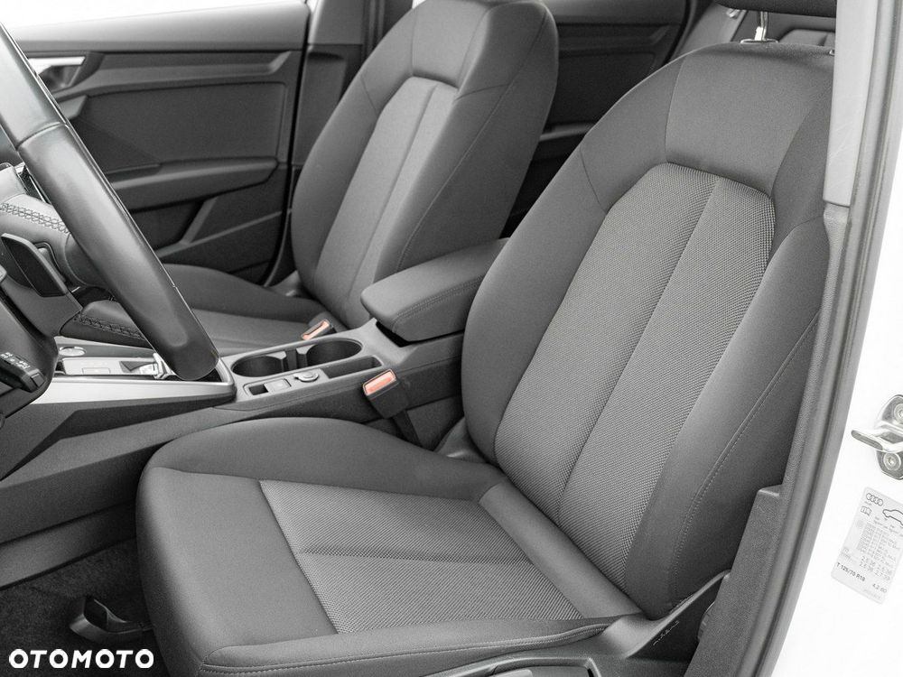 Audi A3 Sportback - 14