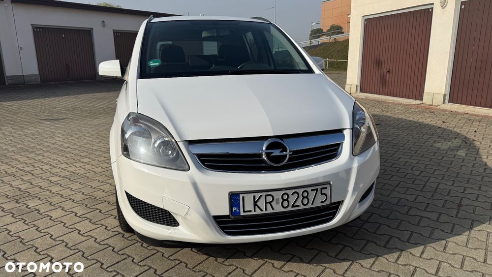 Opel Zafira 2012 photo 3