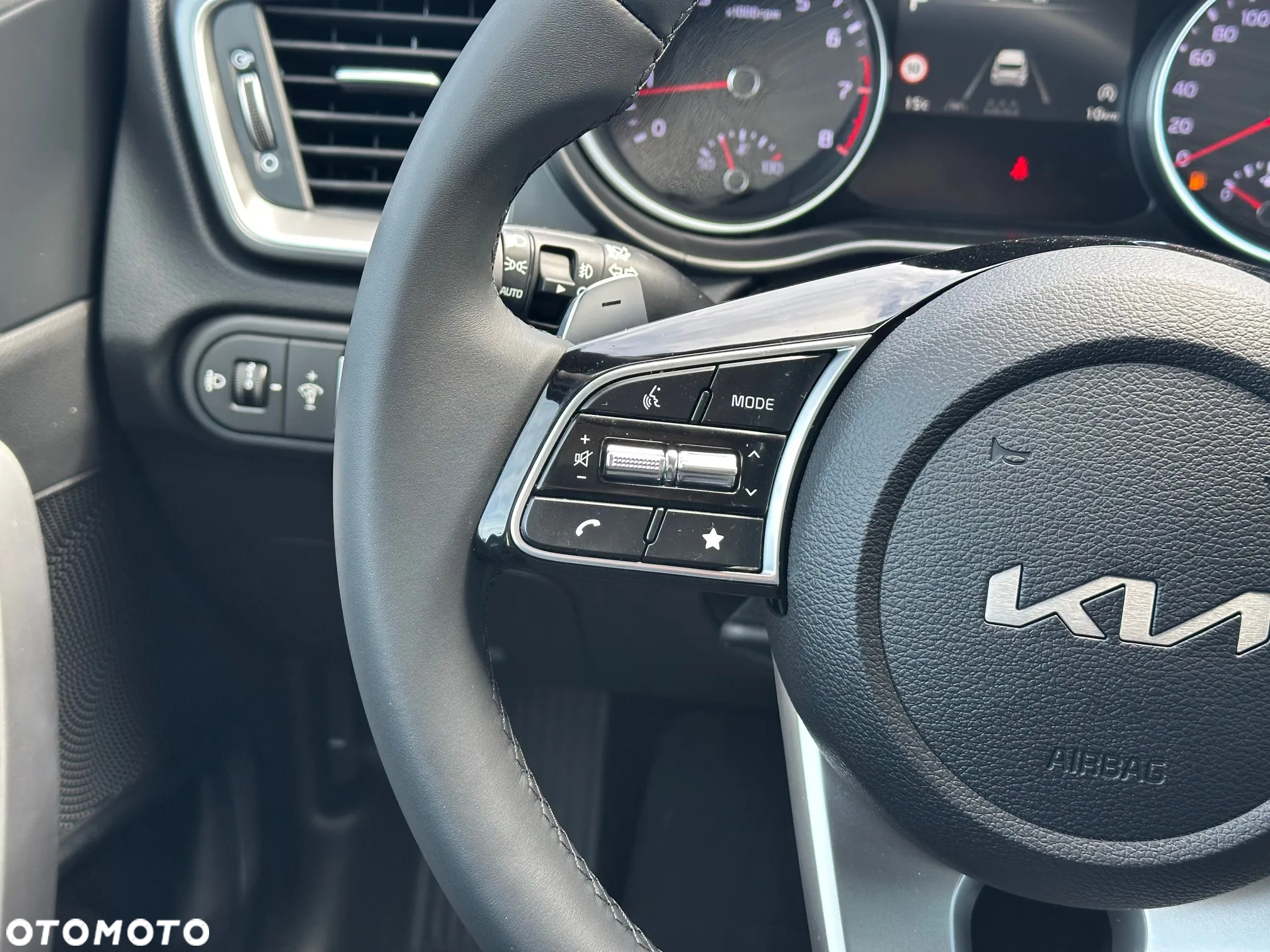 Kia Ceed 1.5 T-GDI M DCT - 16