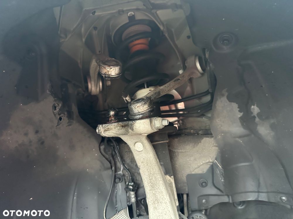 Audi A4 Avant 40 TDI quattro S tronic - 15