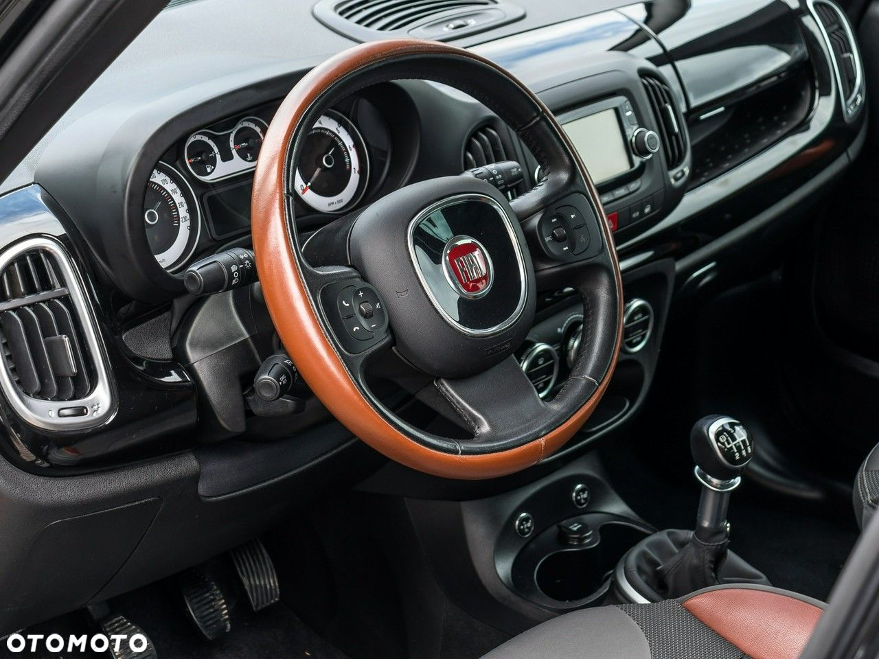 Fiat 500L 1.4 16V T-Jet Trekking - 13