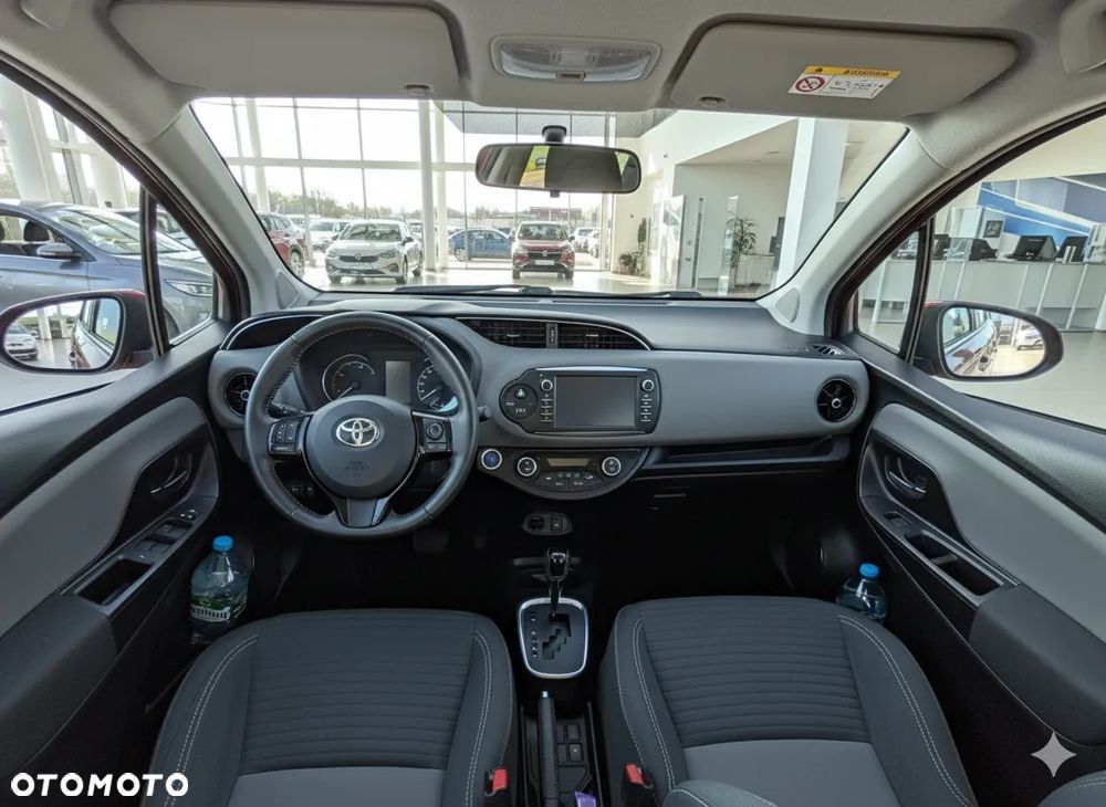Toyota Yaris - 7