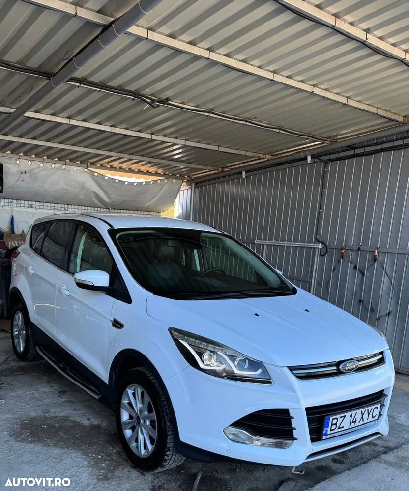 Ford Kuga - 2