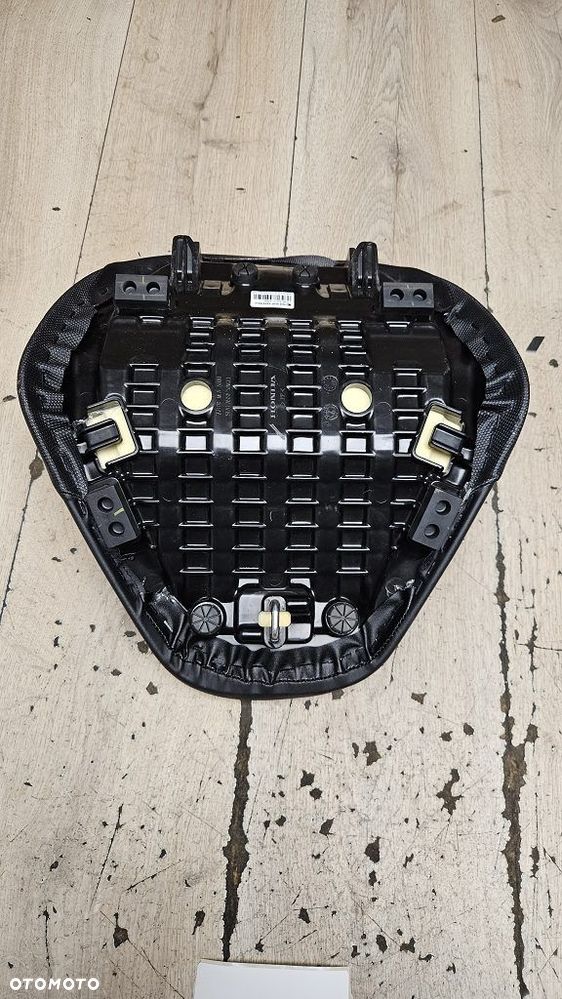 Siedzenie kierowcy Honda Rebel CMX 1100  77100-MLA-A000 - 8