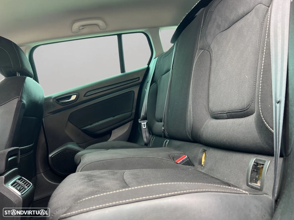 Renault Mégane Sport Tourer 1.5 Blue dCi Limited - 12