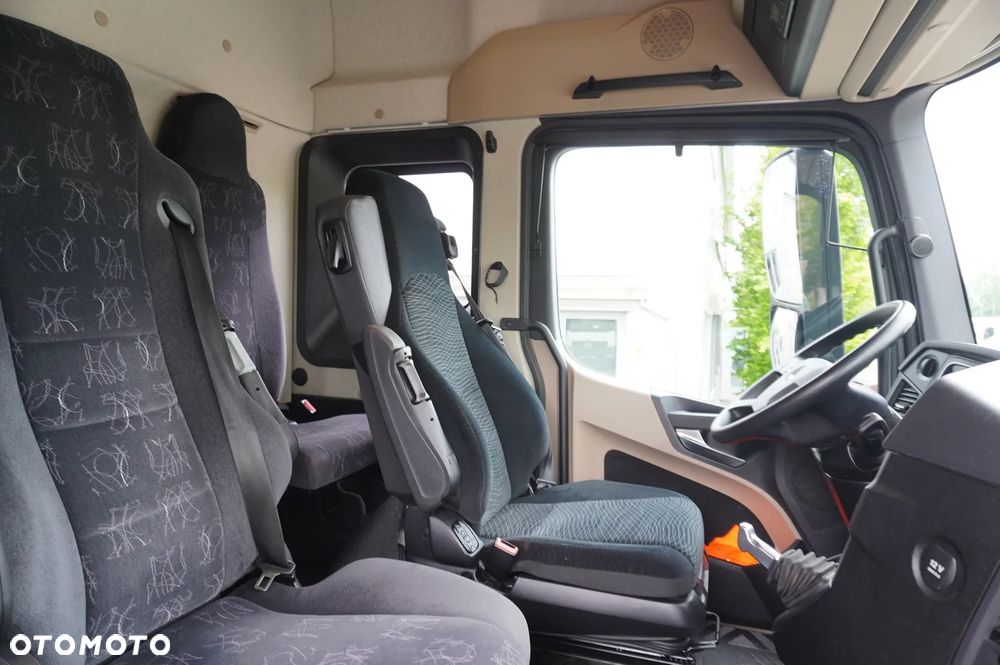 Mercedes-Benz Actros 2540 6×2 / 80 tys. km! / Kabina 5 siedzeń! / BDF / 6 sztuk - 25