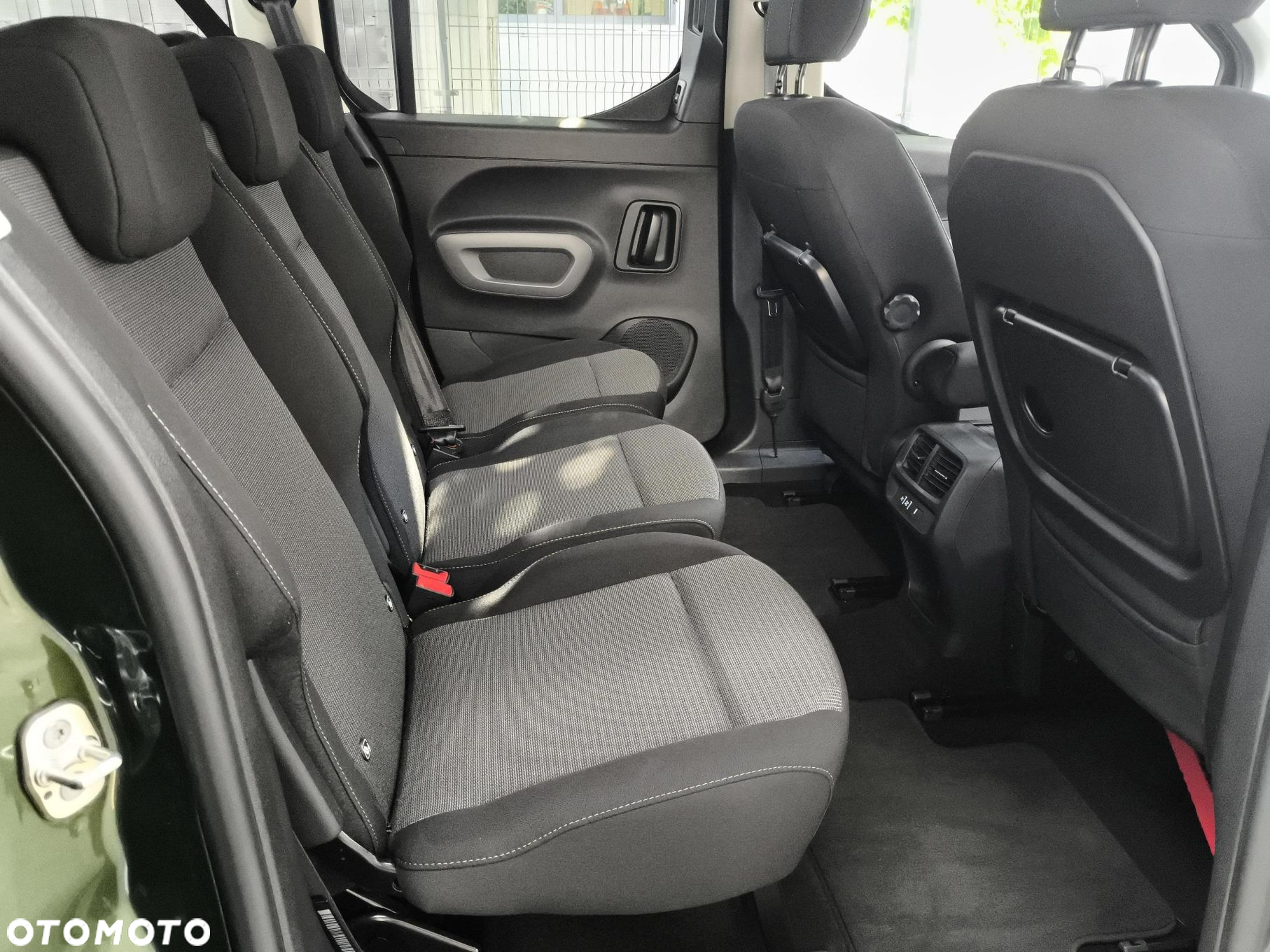Toyota Proace City Verso 1.5 D-4D Family - 13