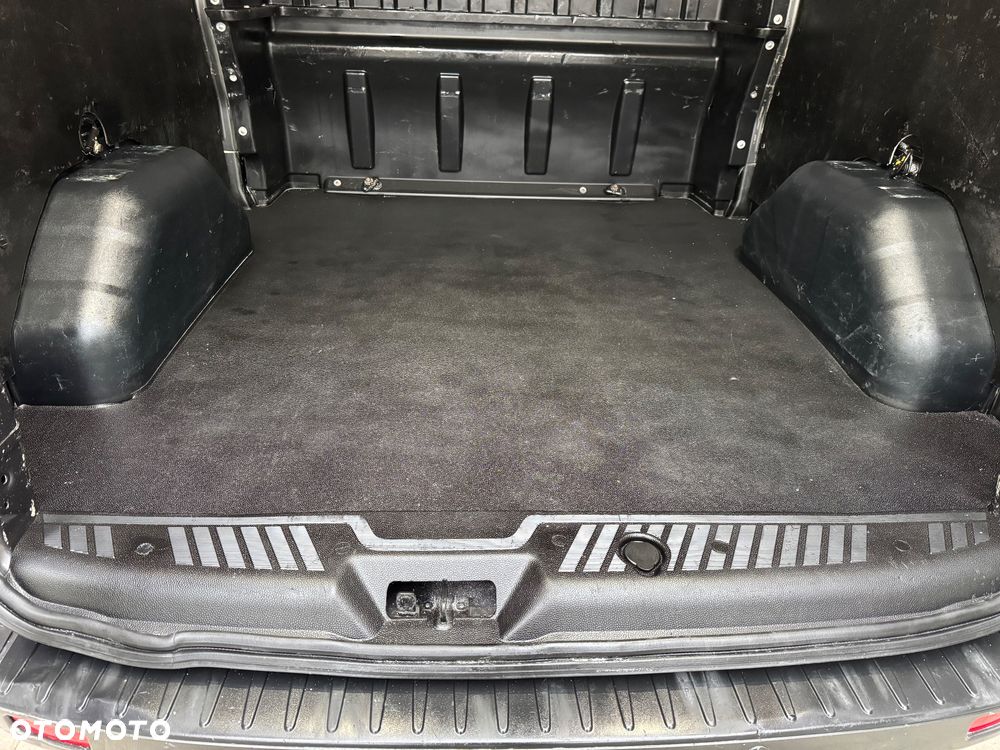Ford Transit Custom - 21
