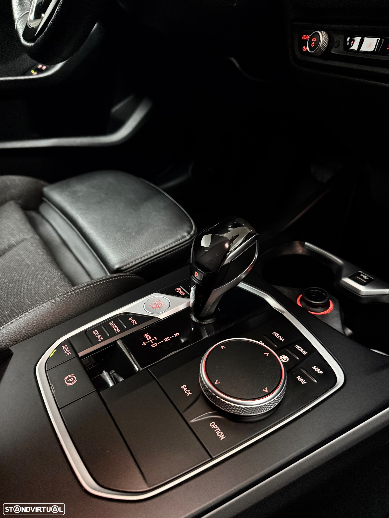 BMW 116 d Auto - 23