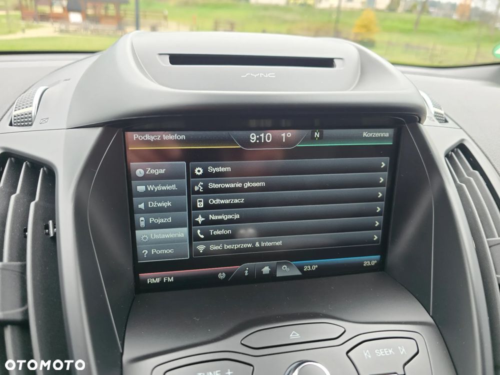 Ford Kuga 2.0 TDCi 2x4 Titanium - 27