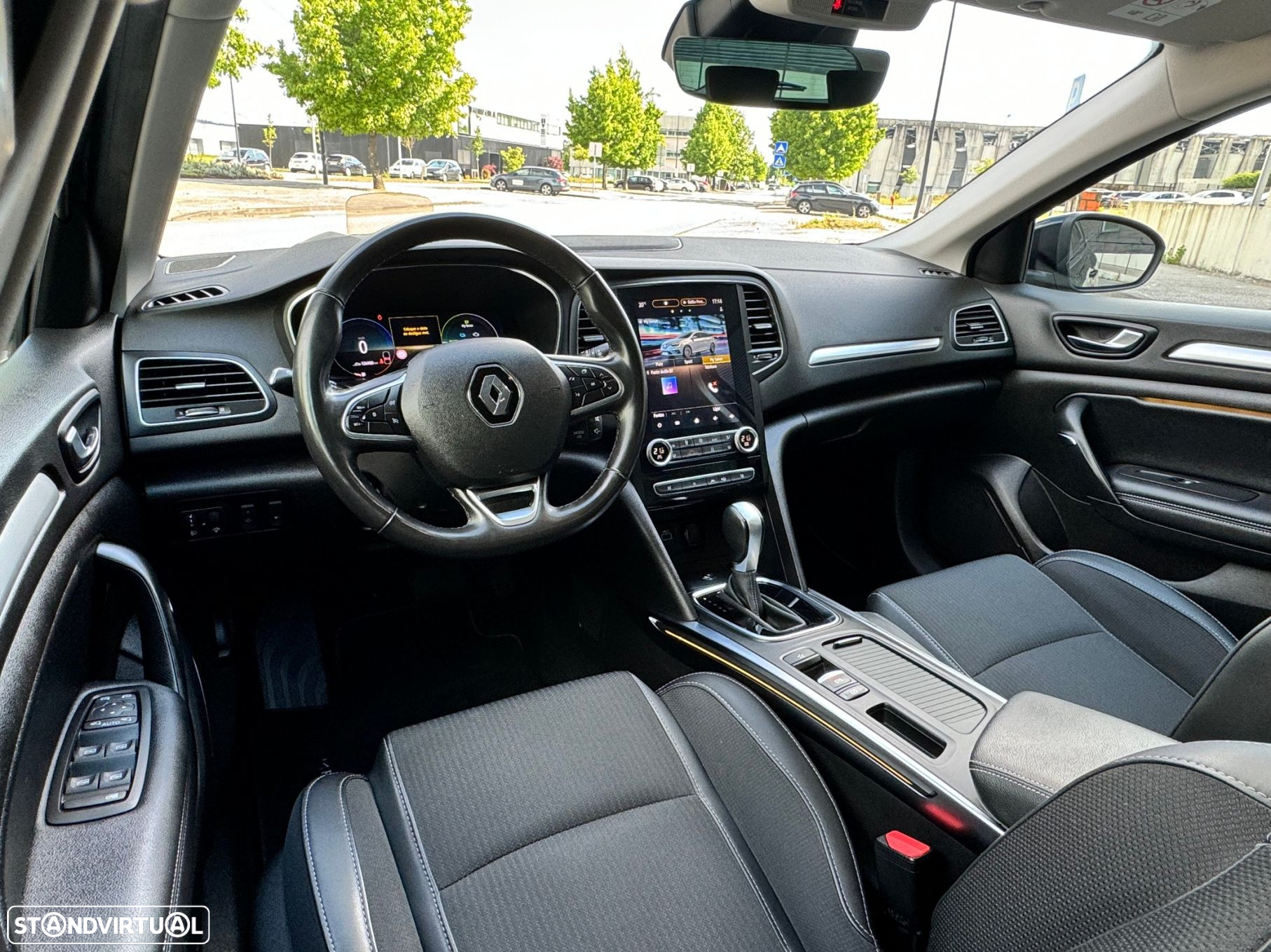 Renault Mégane Sport Tourer 1.6 E-Tech Plug-In Intens - 3