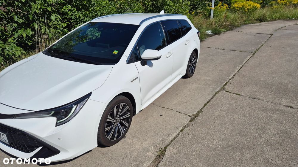 Toyota Corolla 2.0 Hybrid Comfort - 2