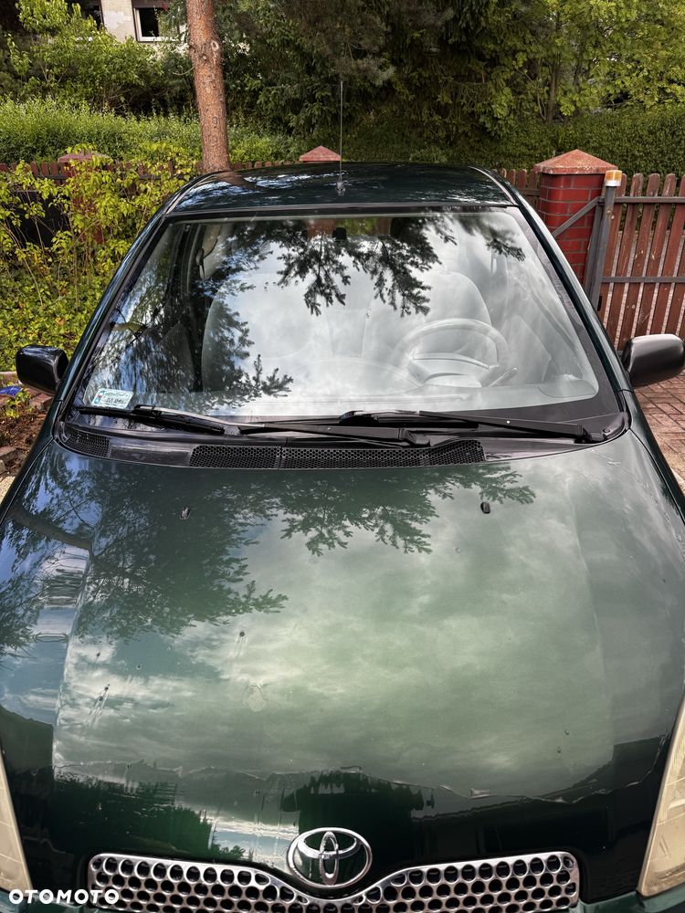 Toyota Yaris - 5
