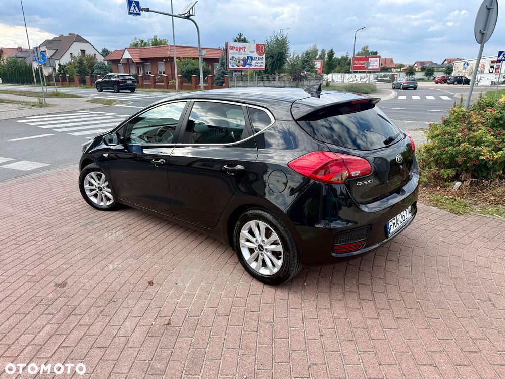 Kia Ceed 1.4 CVVT Dream-Team Edition - 7