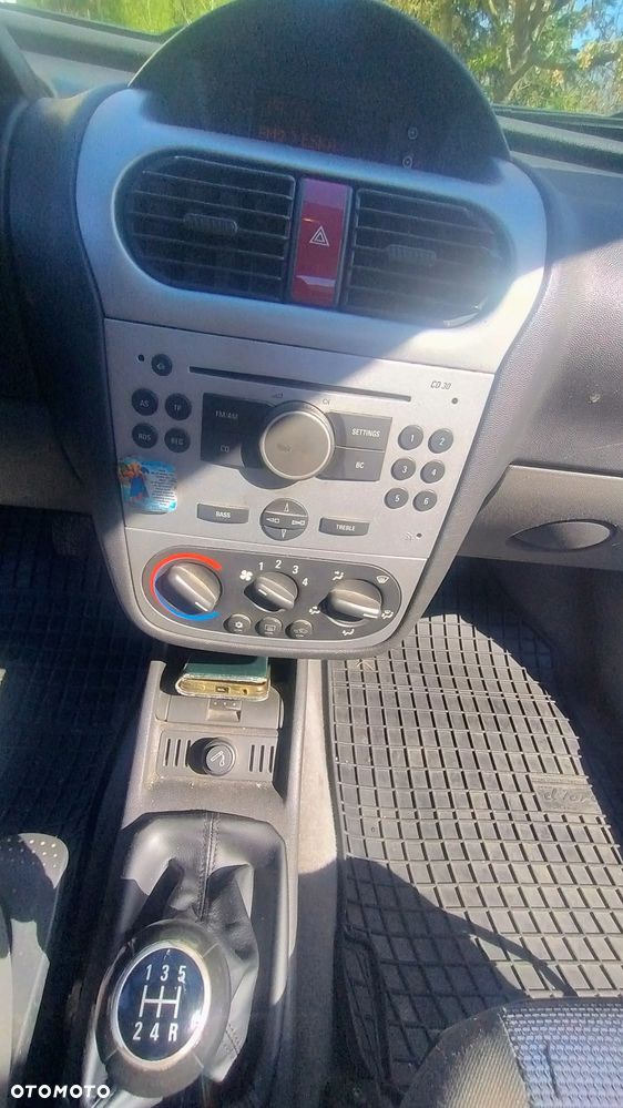 Opel Combo - 12