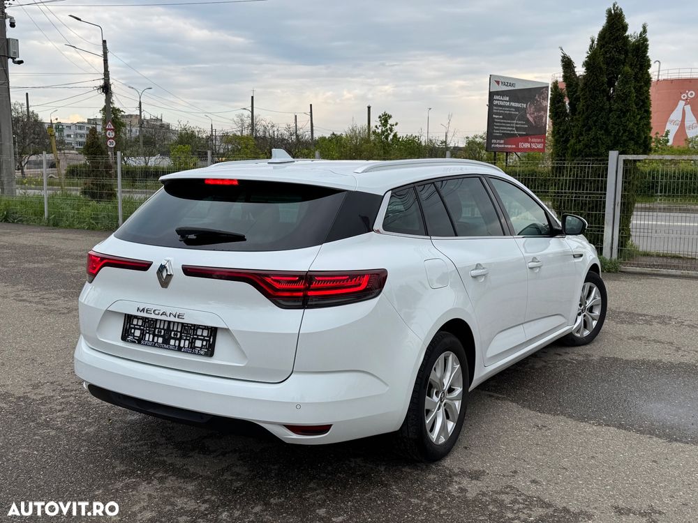 Renault Megane BLUE dCi 115 ZEN - 23