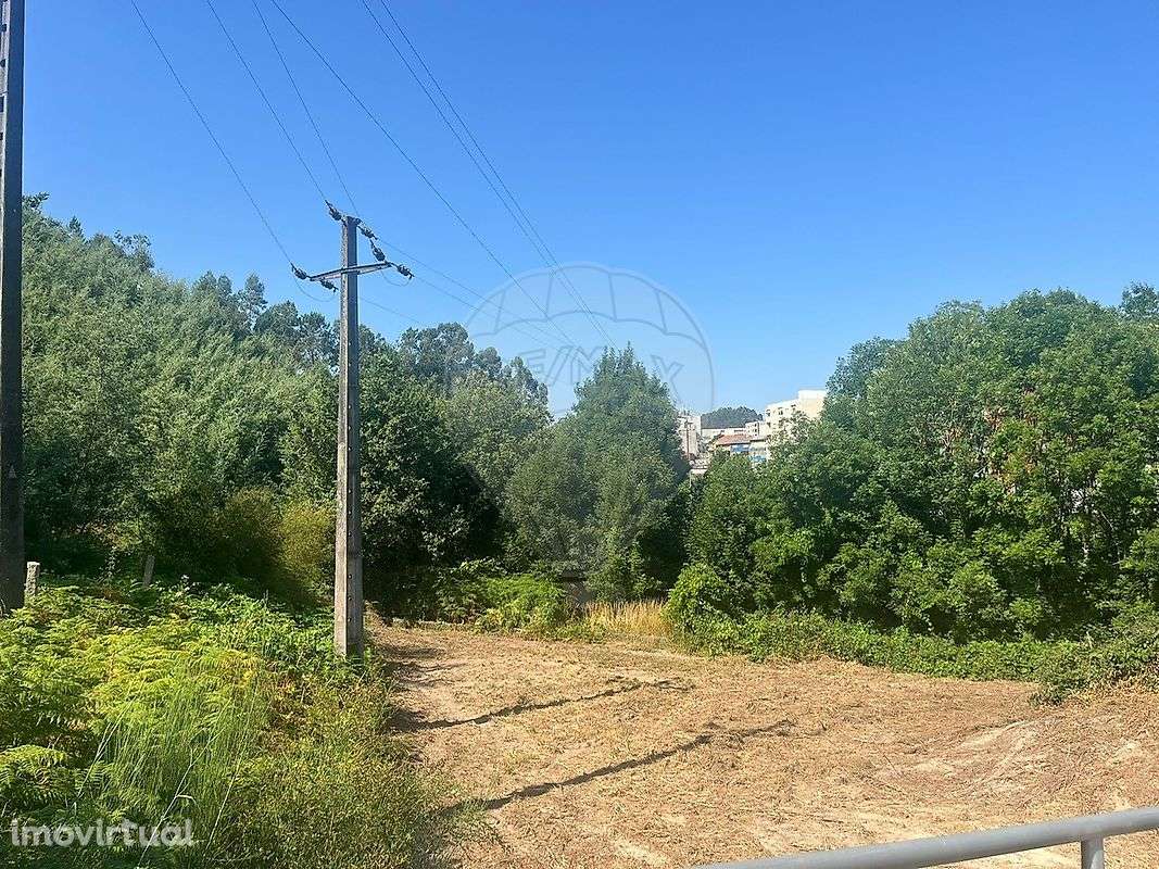 Terreno  para arrendamento - Grande imagem: 3/3