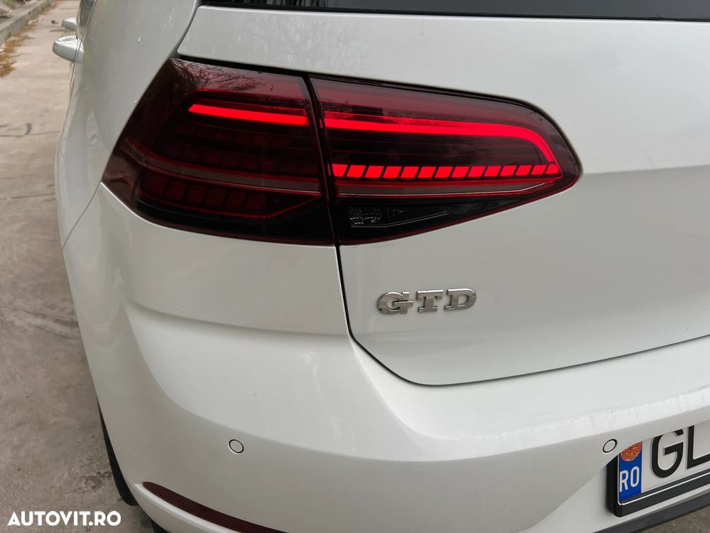 Volkswagen Golf 2.0 TDI DSG GTD - 17