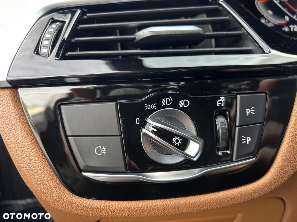 BMW Seria 5 - 26
