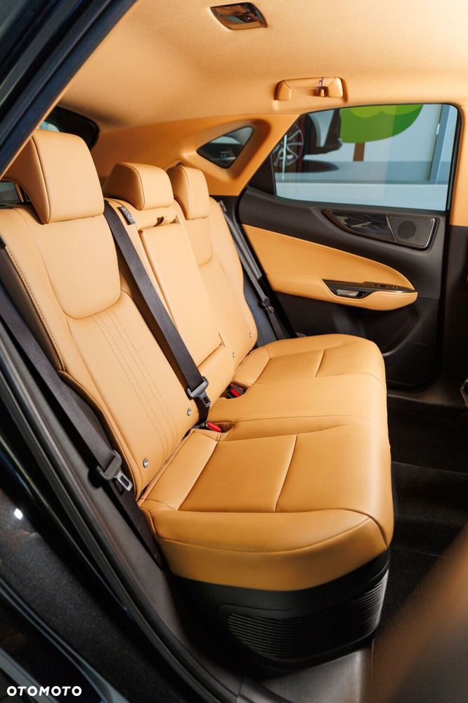 Lexus NX 350h Prestige 2WD - 17