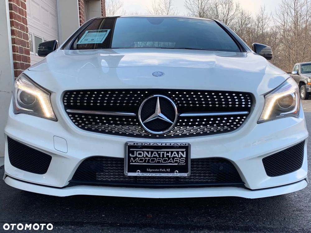 Mercedes-Benz CLA 250 4-Matic AMG Line - 37