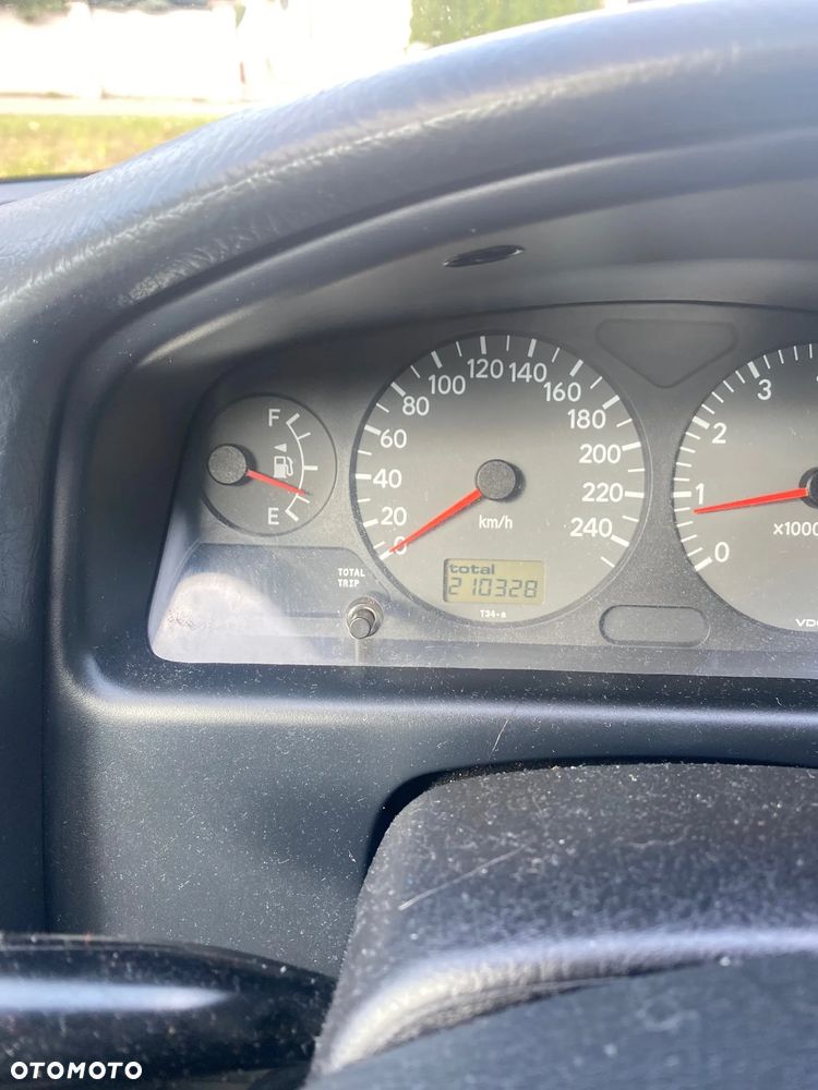 Toyota Avensis 2.0 VVT-i Sol - 6