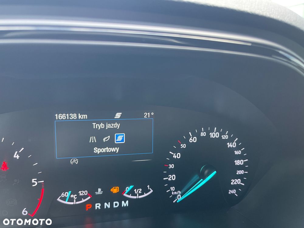 Ford Focus - 36