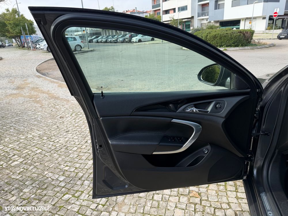 Opel Insignia Sports Tourer 2.0 CDTi Cosmo ecoFLEX - 13