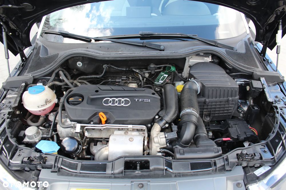 Audi A1 3-drzwiowe 1.4 TFSI S tronic S line edition - 32