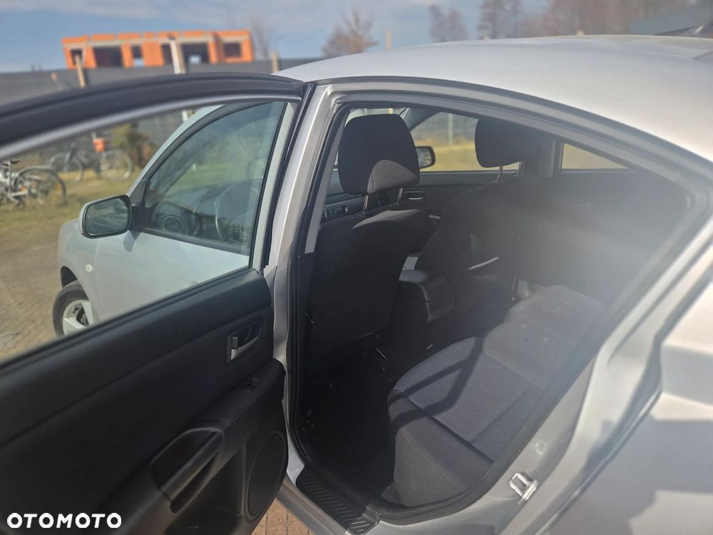 Mazda 3 1.6 Exclusive - 9