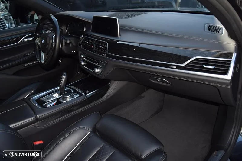 BMW 730 d Pack M - 41