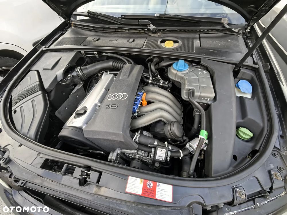 Audi A4 Limousine - 11