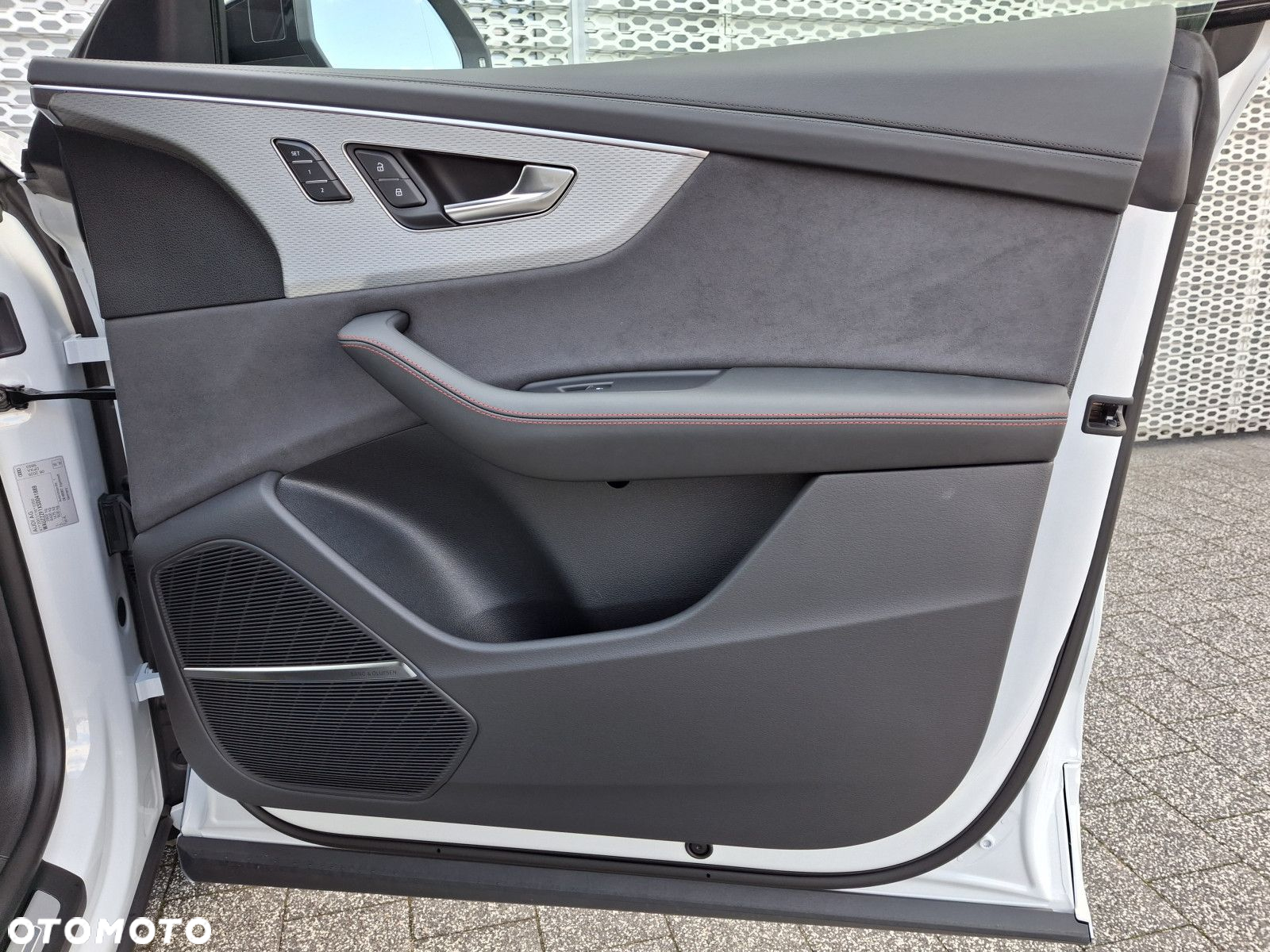 Audi Q8 - 14