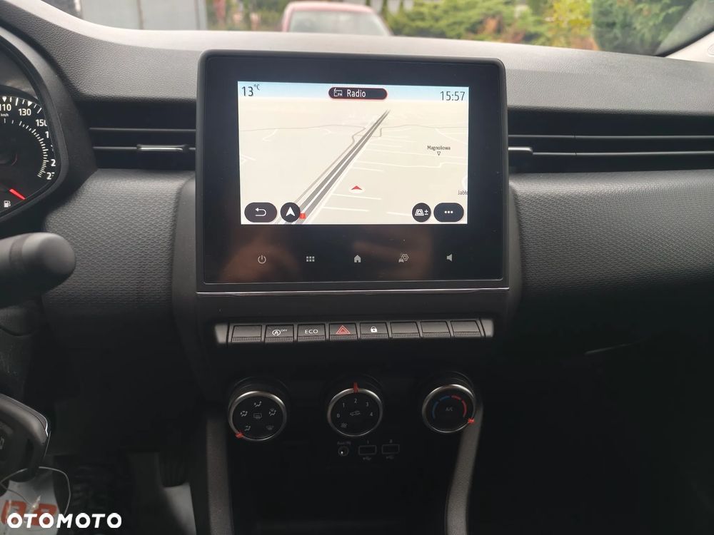 Renault Clio BLUE dCi 100 BUSINESS EDITION - 14