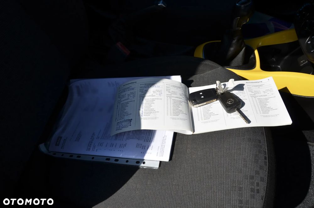 Opel Adam 1.2 - 20