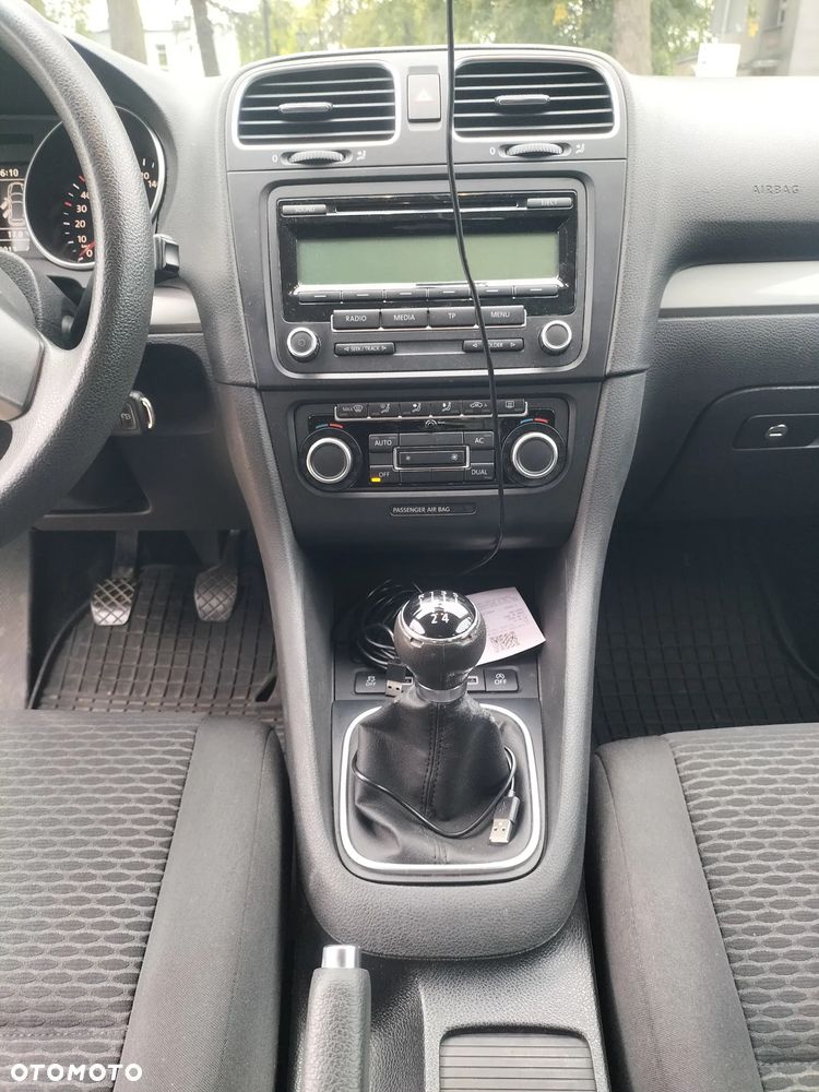 Volkswagen Golf 1.6 TDI BlueMot Trendline - 16