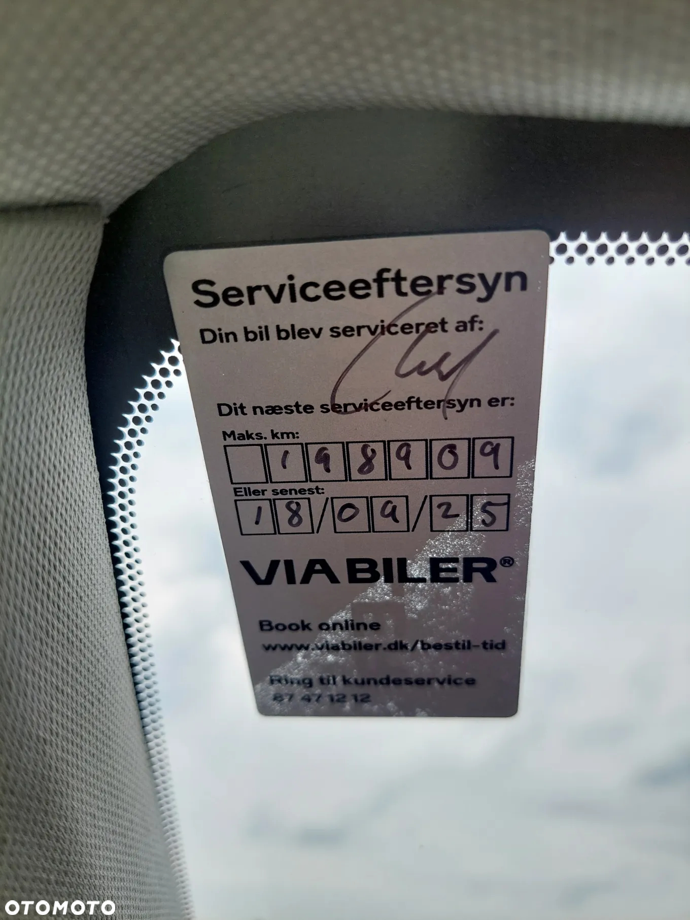 Toyota Auris Hybrid 135 Premium - 37