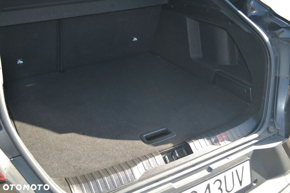 Renault Arkana E-TECH Full 145 E-TECH engineerd - 32