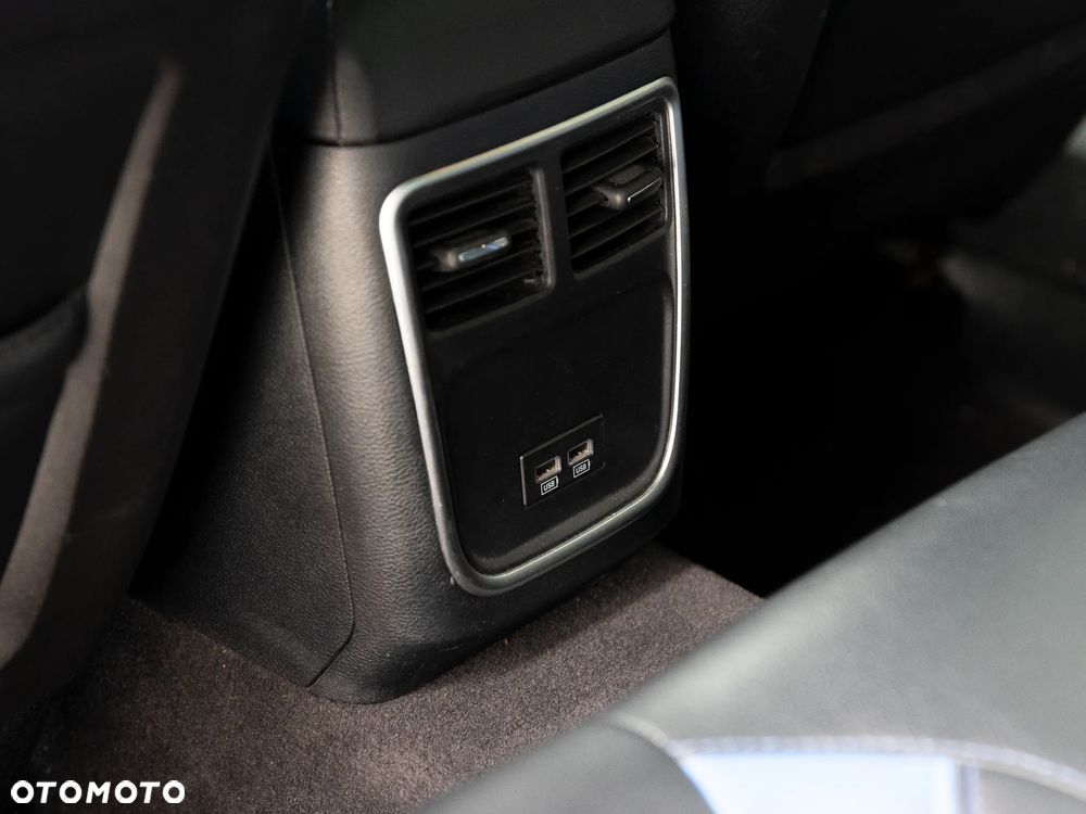 Dodge Charger Automatik SRT 392 - 26