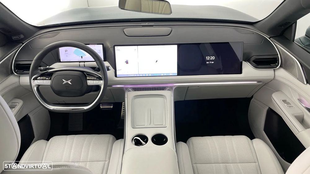 Xpeng G9 98 kWh AWD Performance + Gancho de Reboque - 10
